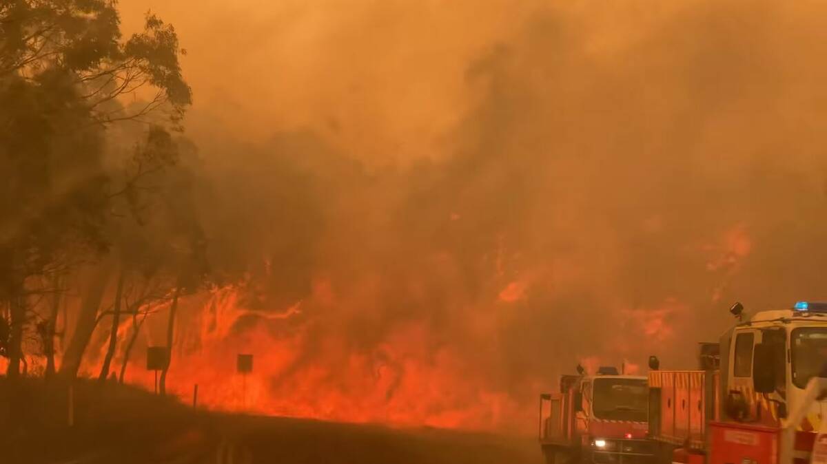 Fire crews at Hill End on Monday afternoon. Picture supplied by Nick Pearce, Nick Pearce Media, Mudgee.