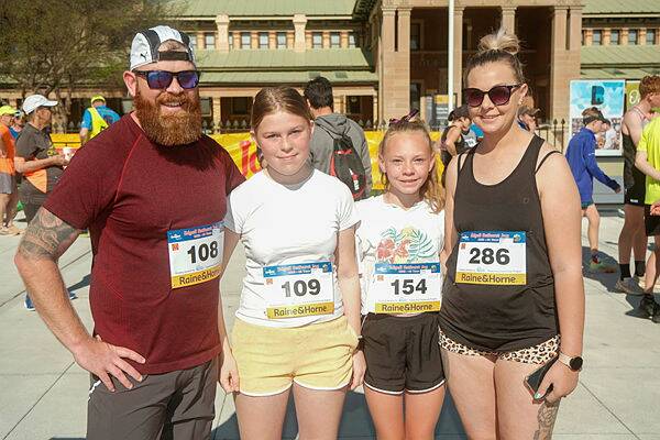 Isaac Canham, Ruby Canham, Madison Munro and Erin Munro about to enjoy a family run in the 2023 Edgell Jog on Sunday morning, September 17. Picture by James Arrow