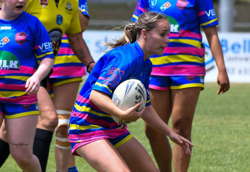 Sarah Morley makes a run for the Panorama Platypi during last year's Western's Women's Rugby League under 18s. Picture by Bradley Jurd