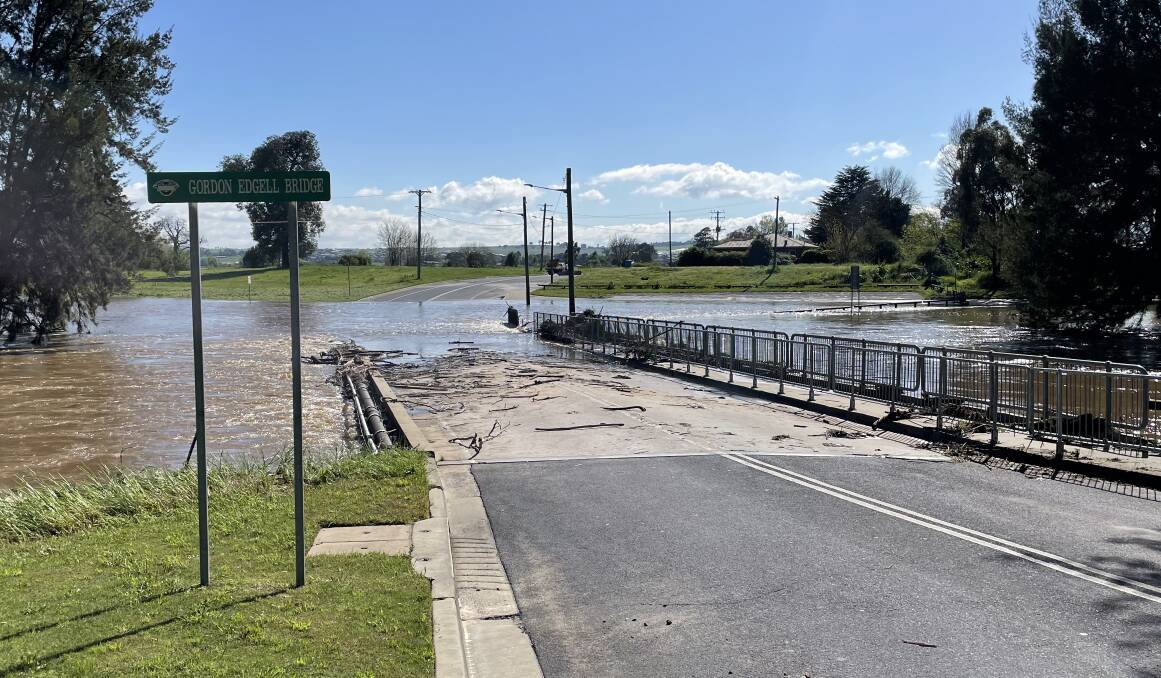 The Macquarie River over the Hereford Street low level bridge on Monday morning. Picture by Bradley Jurd. 