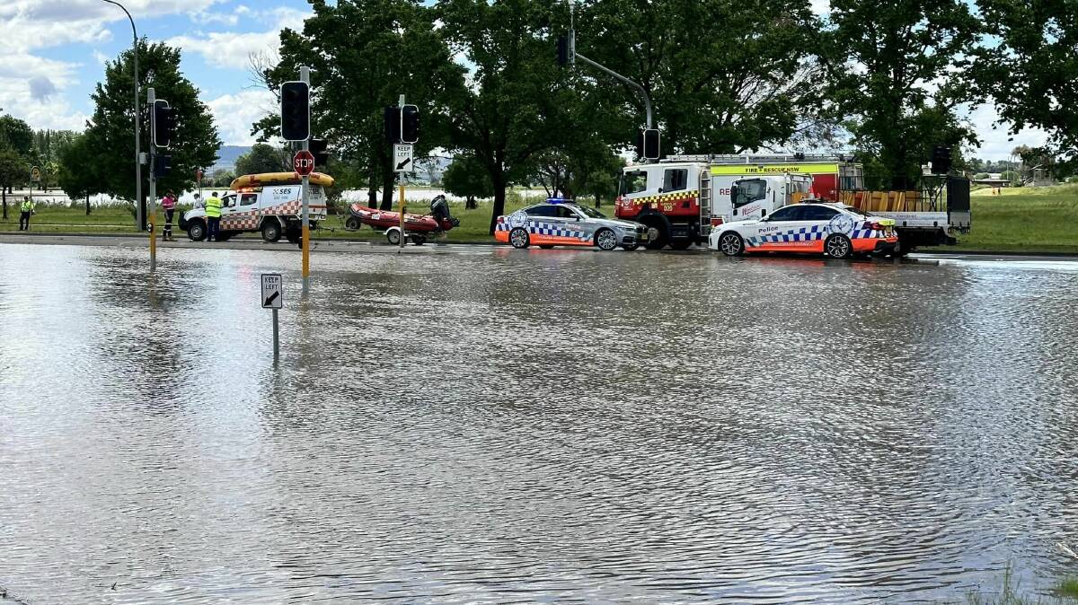 The SES and other emergency services were kept busy during the Macquarie River flooding of late 2022, when the Great Western Highway was cut at Kelso. Picture by Shane Ryan