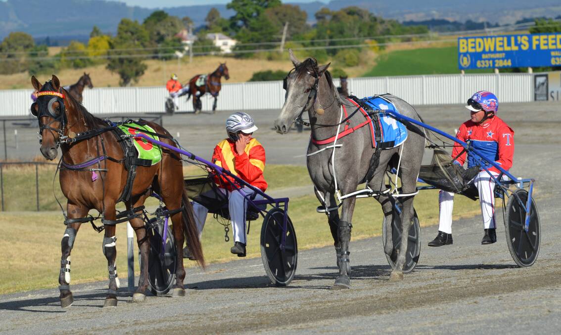 Drivers Phoebe Betts and Nathan Turnbull have a chat about their finish in the Merry Christmas Pace. Picture by Anya Whitelaw
