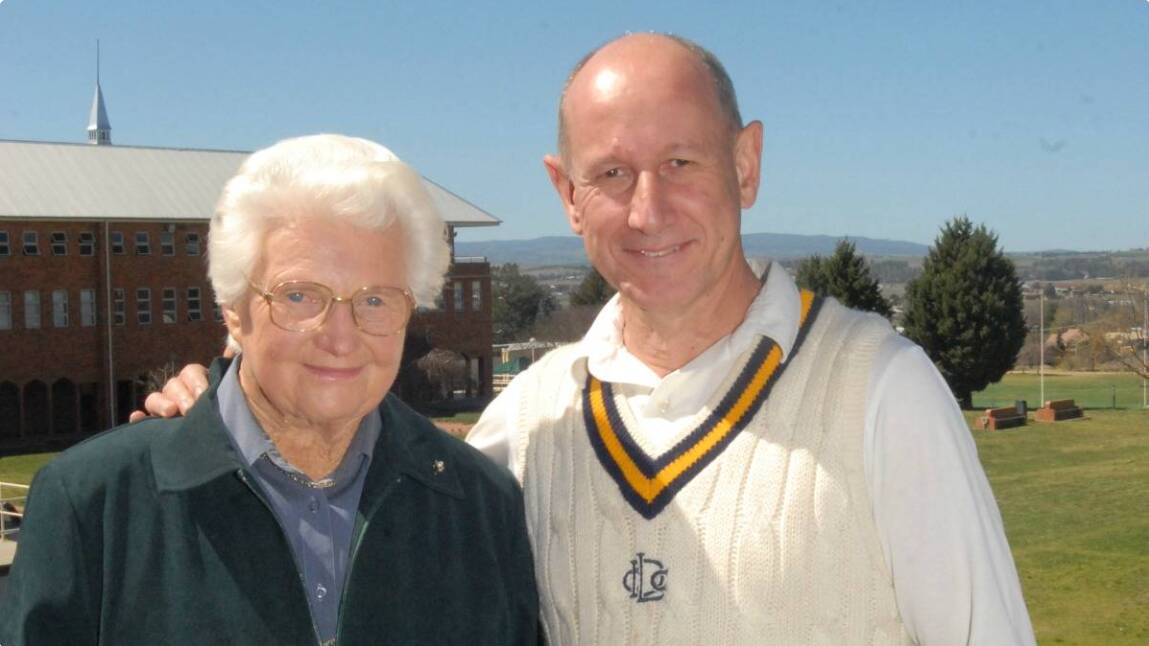 The late Norma Johnston (nee Whiteman) with fellow local legend and former Test cricketer Peter Toohey in 2012.