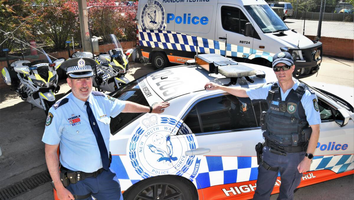 Chief Inspector Glenn Cogdell and Senior Constable Adam Southers (Chifley Highway Patrol) are reminding motorists double demerits will apply during the annual Easter long weekend holiday. Picture by Chris Seabrook