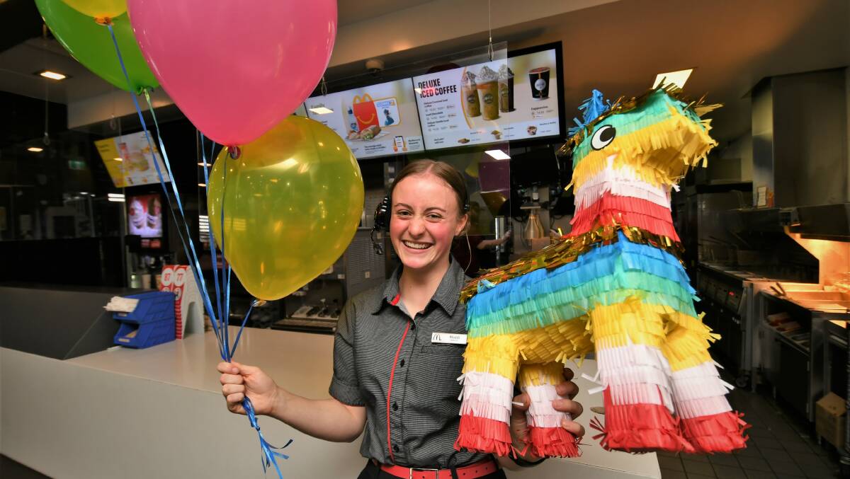 PARTY: Maddi Fisher (shift manager) celebrating 10yrs at Kelso McDonald's. Photo: CHRIS SEABROOK 040622cmacas10th2