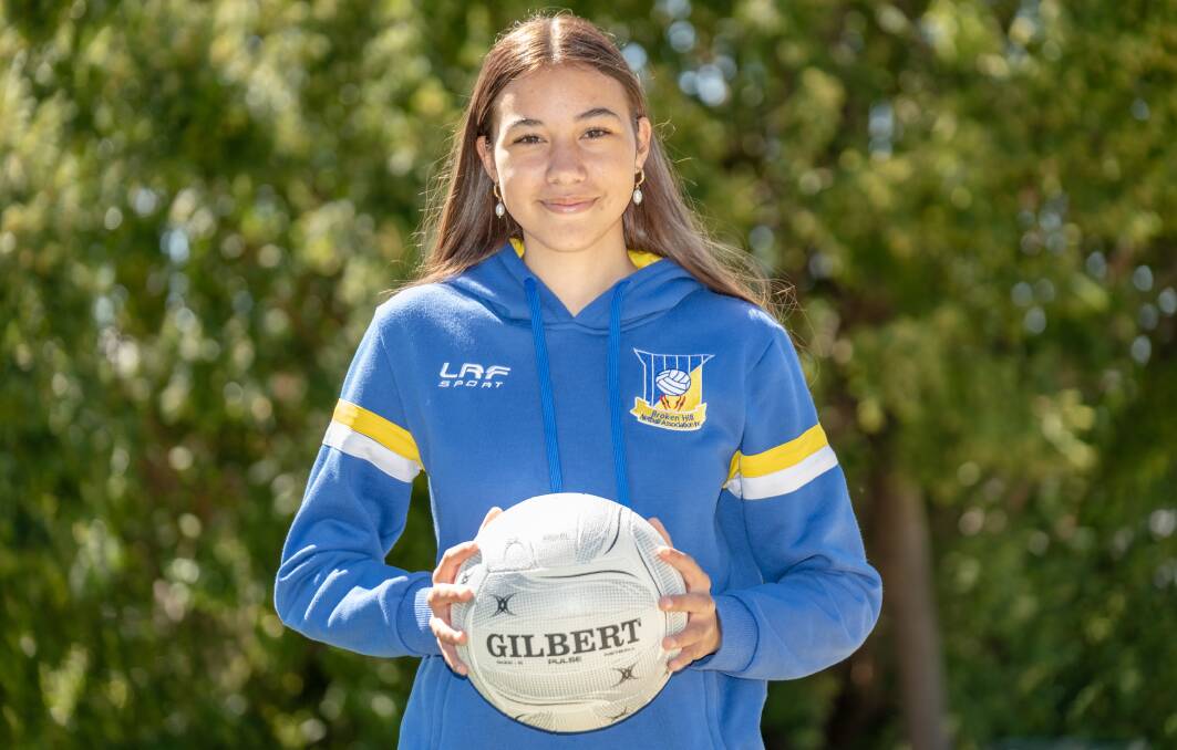 Charlize Cattermole hopes to move from Broken Hill to Bathurst can further her netball career. Picture by James Arrow.