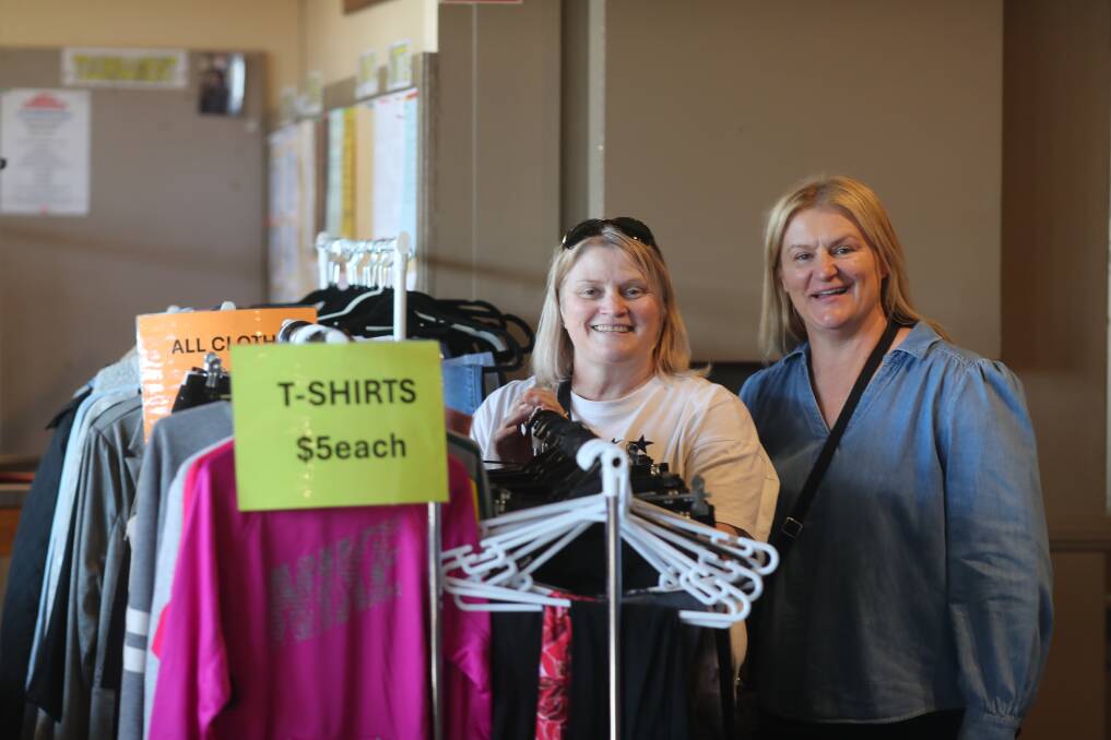 PHOTOS: Faces at the Thrift Shop Clothing Market