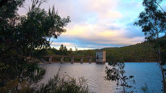 Winburndale Dam is located north-east of Bathurst. 