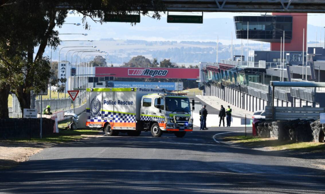 Emergency services at the scene of a single vehicle fatality, Mount Panorama.