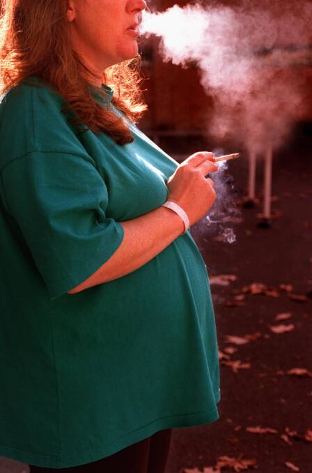 Nude Fat Women Smoking Cigarettes