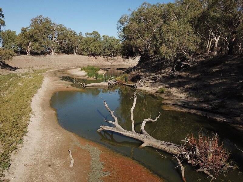 The Murray-Darling Basin Authority identifies climate change as a major risk to the basin. (Dean Lewins/AAP PHOTOS)